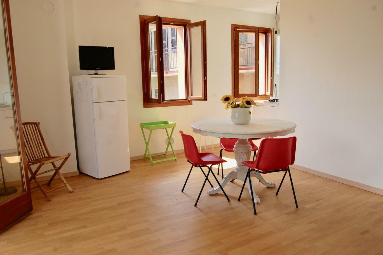 Casa Patrizia Apartment Sueglio Luaran gambar